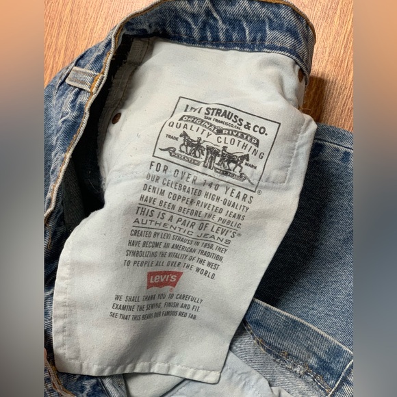 Vintage Levi’s 550’s - Picture 5 of 6